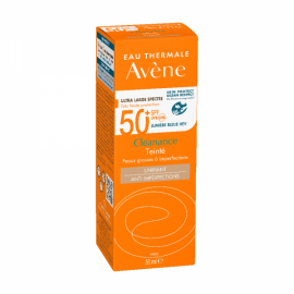 Avene Suncare Cleanance Solaire Tinted Triasorb SPF50+ 50ml (Αντηλιακό Προσώπου με Χρώμα για το Ευαίσθητο Λιπαρό Δέρμα με Ατέλειες)